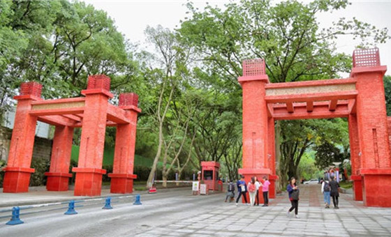 ɳƺ��У�^(q��)���T(m��n)